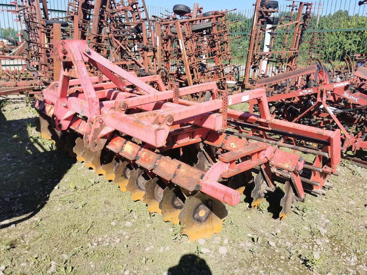 Brix DIM 40, scrapers, scrubbers