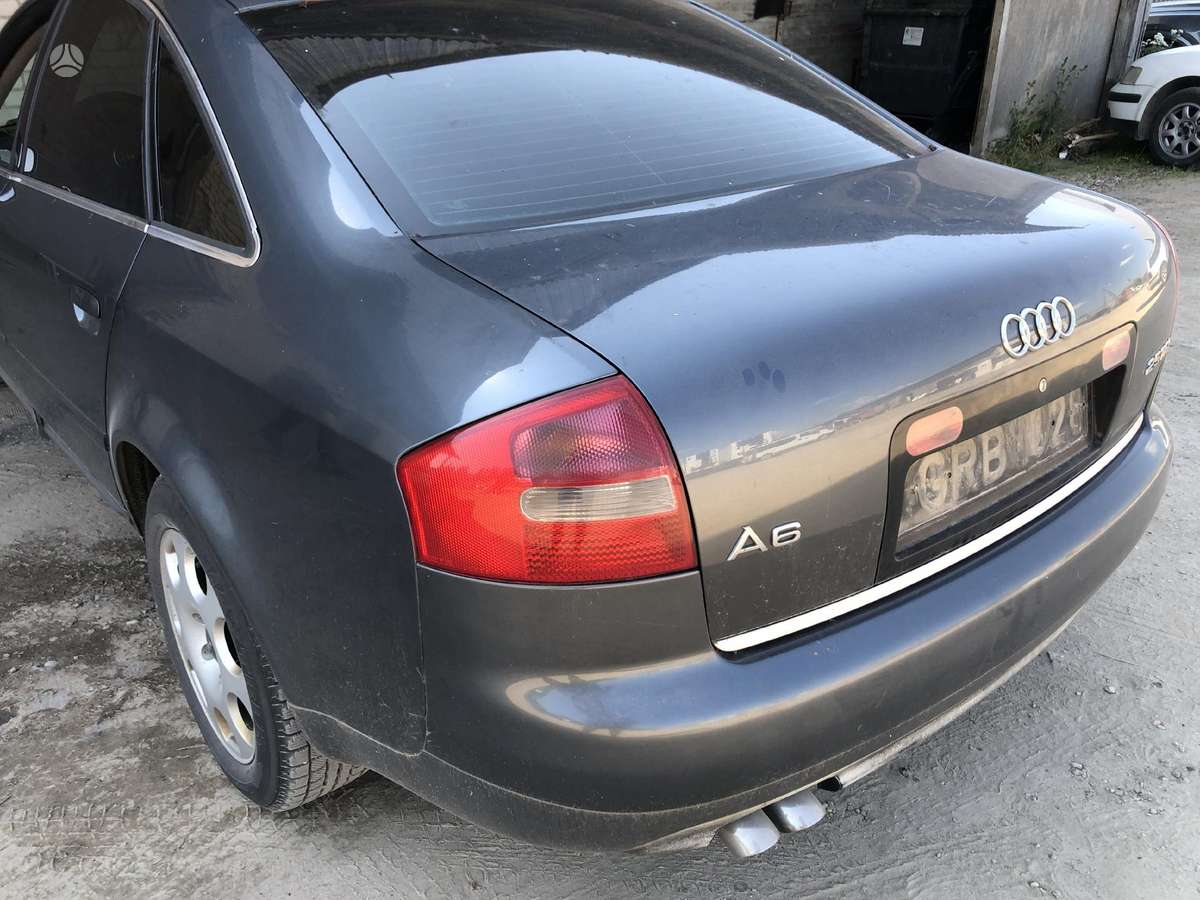 Audi A6 rezerves daļās.