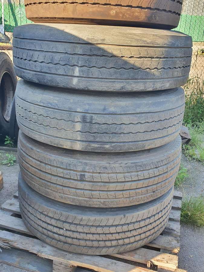 -Kita-, other 295/80 R22,5