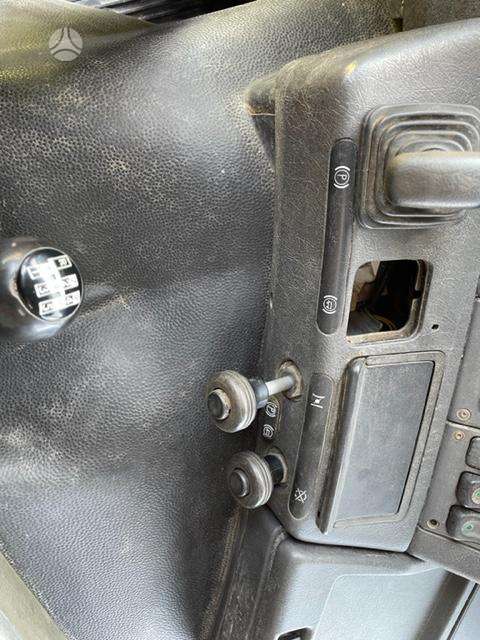 Scania P 93 ML, самосвалы с краном