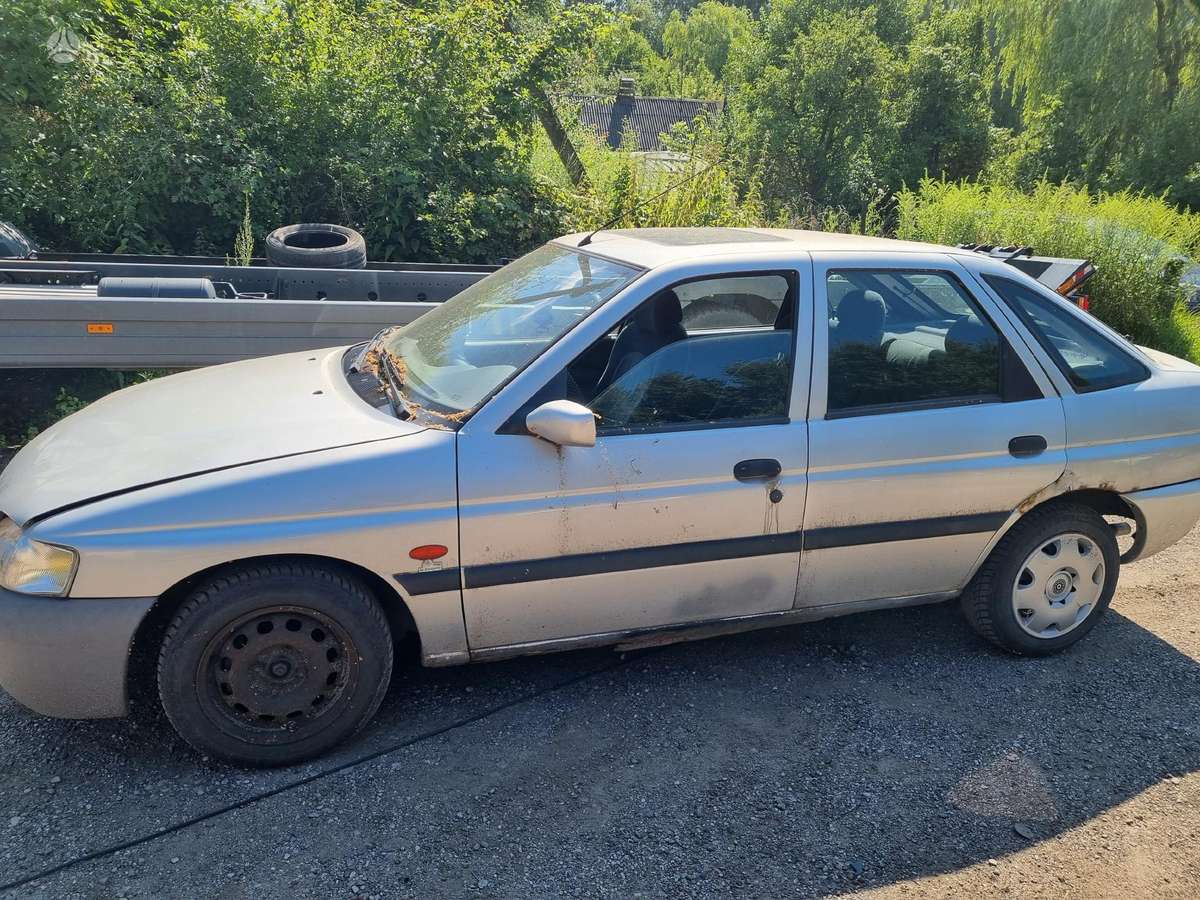 Ford Escort Taipat ir perkame ford markes auto