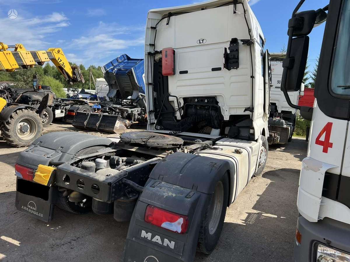 MAN TGX, semi-trailer trucks