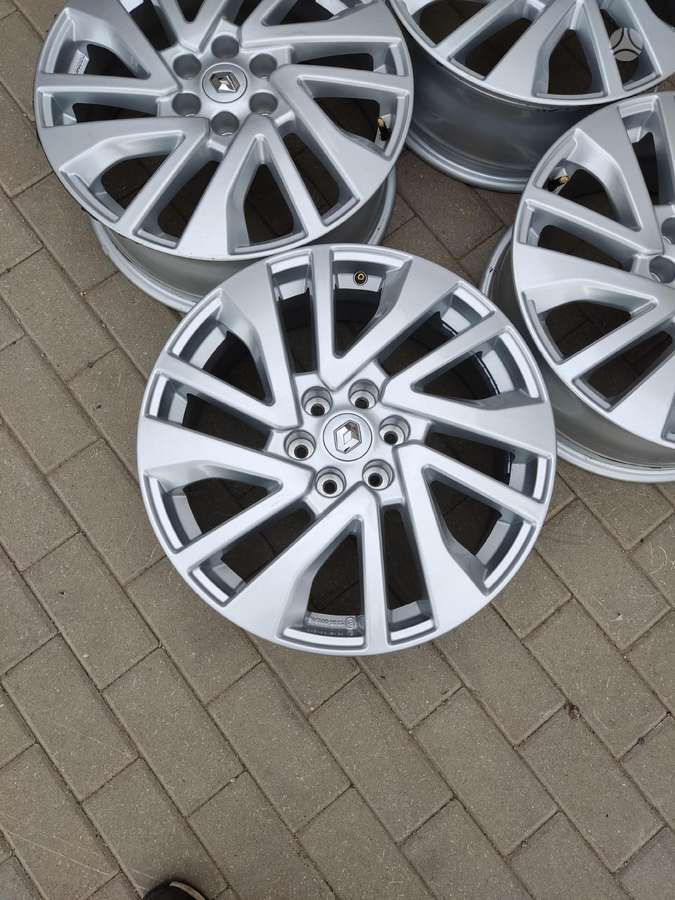 Renault, light alloy, R18