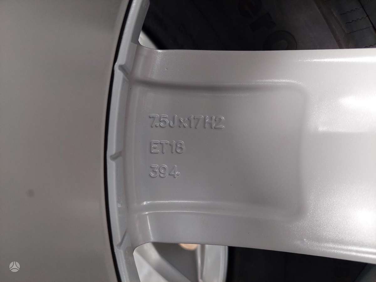 Volkswagen, light alloy, R17
