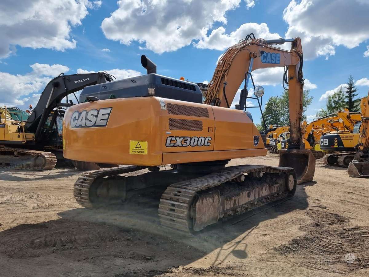 Case CX300C, ekskavatoriai