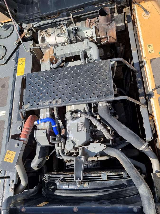 Case CX300C, excavator