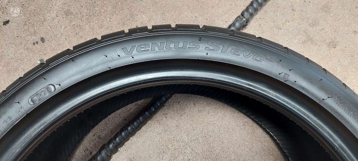 Hankook, vasaras 245/35 R19