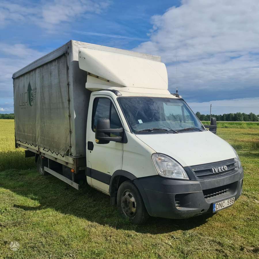 Iveco DAILY, krovininiai mikroautobusai