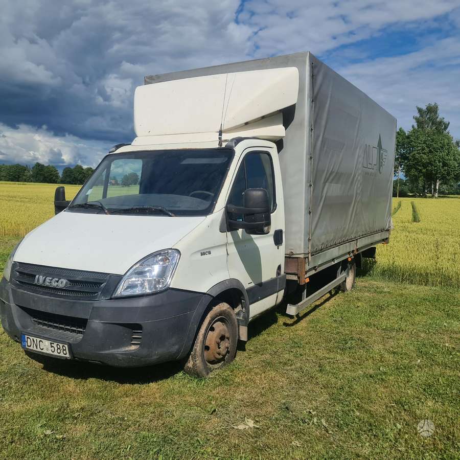Iveco DAILY, krovininiai mikroautobusai