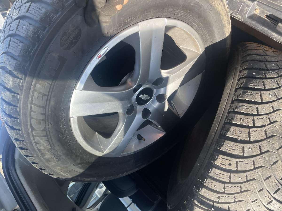 Mitsubishi Outlander по частям