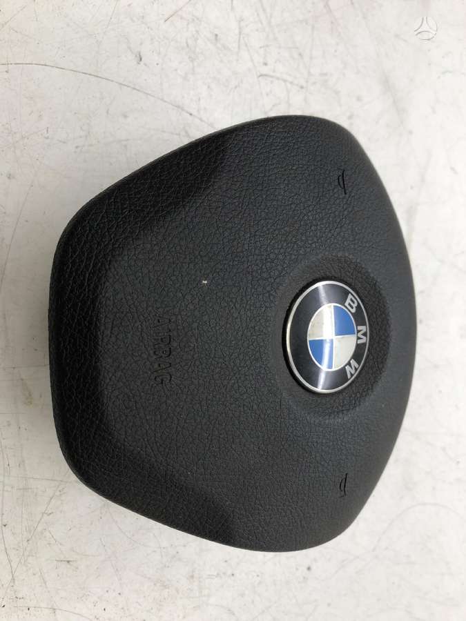 BMW 320 airbags