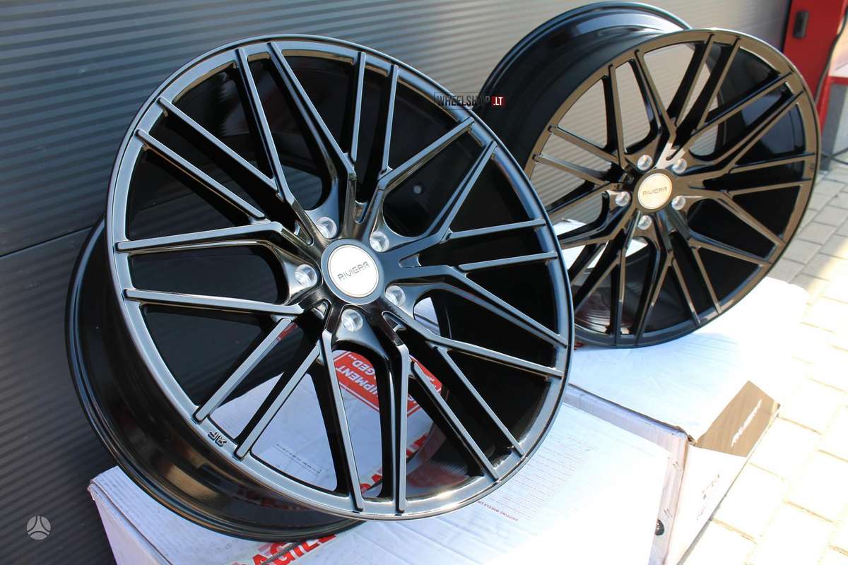 RIVIERA RV130 Gloss Black, легкосплавные , R22