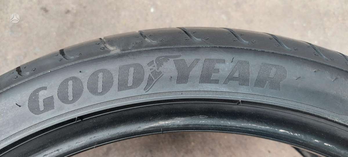 Goodyear, summer 225/40 R19