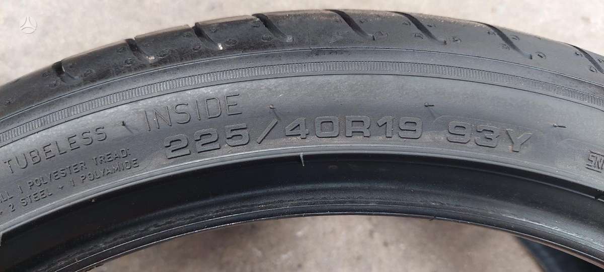Goodyear, summer 225/40 R19