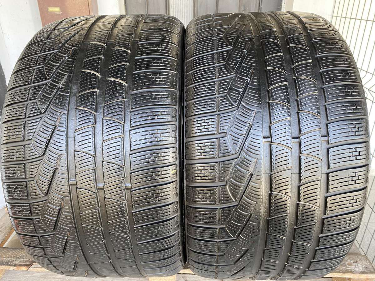 Pirelli Sotto zero, žieminės 295/30 R20