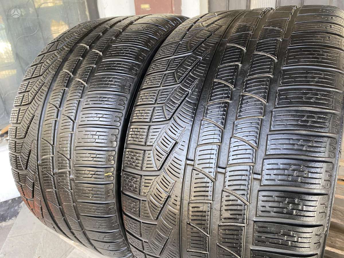 Pirelli Sotto zero, žieminės 295/30 R20