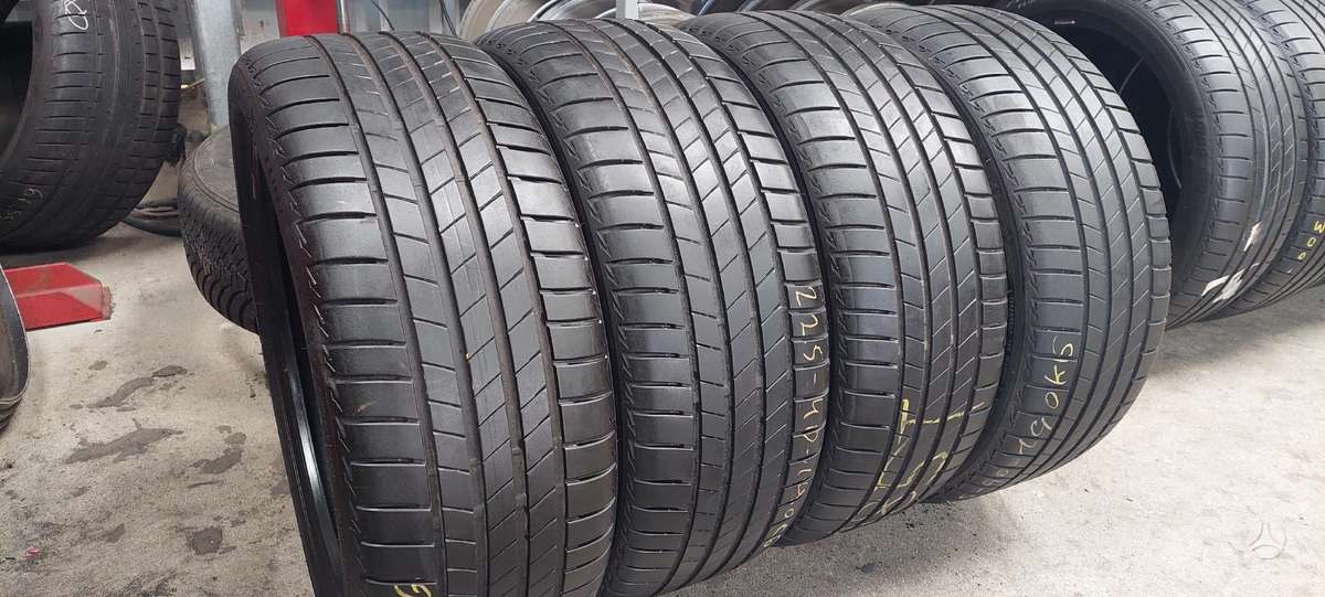 Bridgestone, summer 225/40 R19