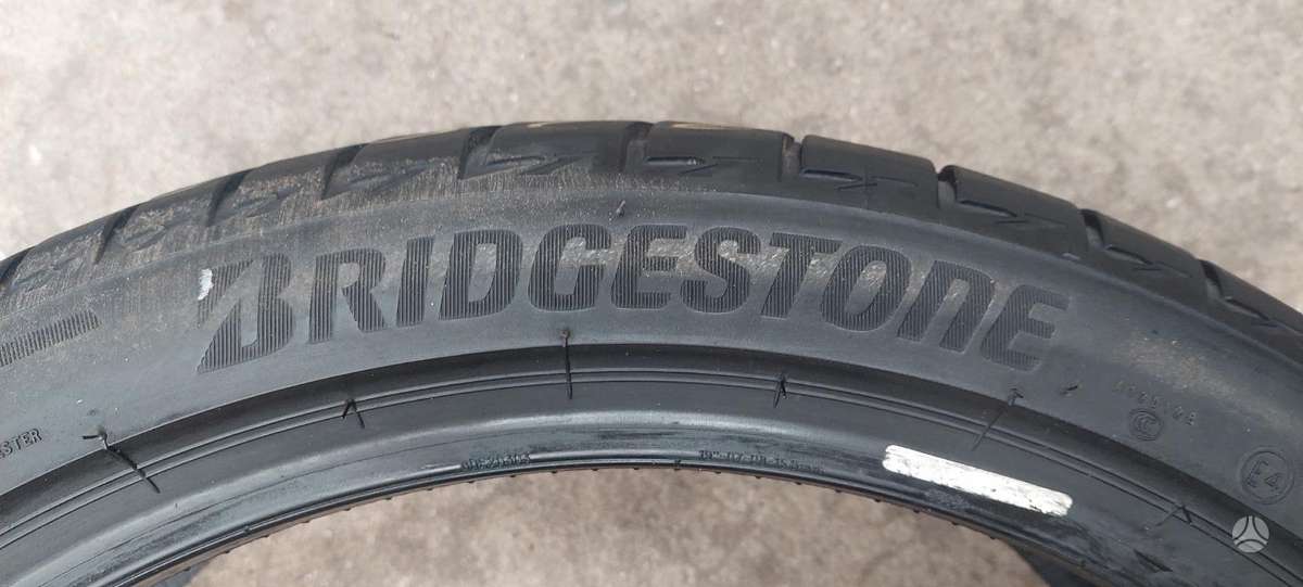 Bridgestone, summer 225/40 R19