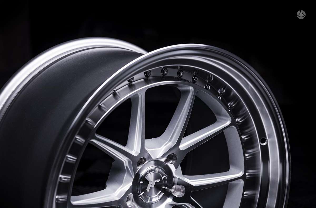 Japan Racing JR39 Silver FlowFormed, light alloy, R19