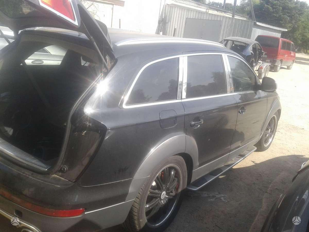 Audi Q7 Bose 7 vietos