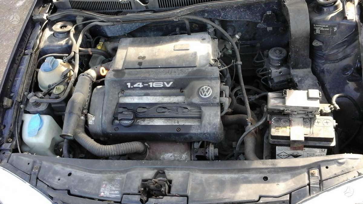 Volkswagen Golf по частям.