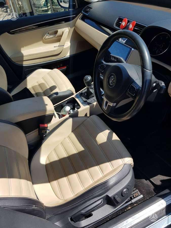 Volkswagen Passat CC