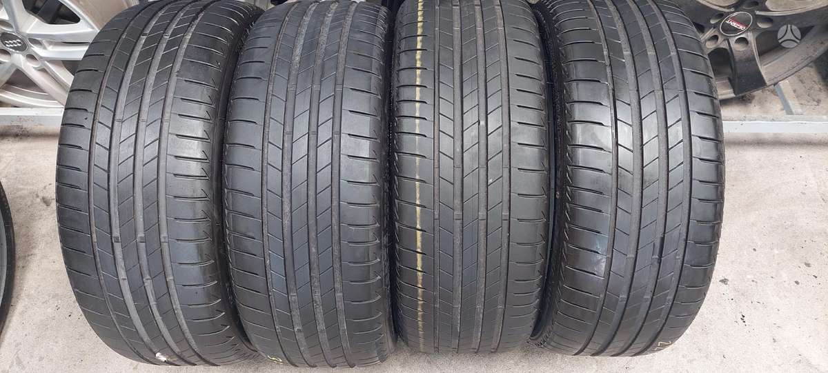 Bridgestone, summer 225/40 R19