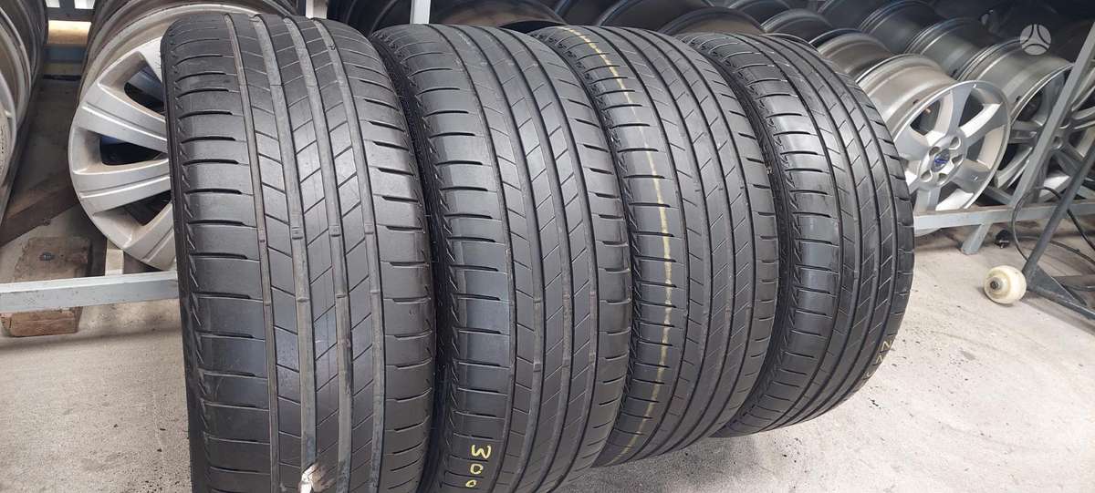 Bridgestone, летние 225/40 R19