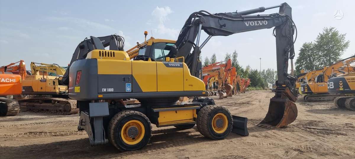 Volvo EW180 D, ekskavatoriai