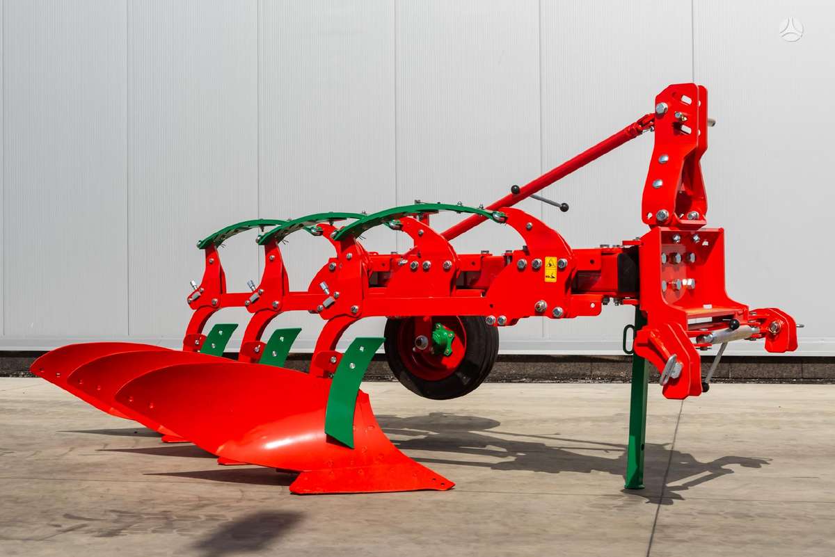AGRO-MASZ PJR3, plūgai
