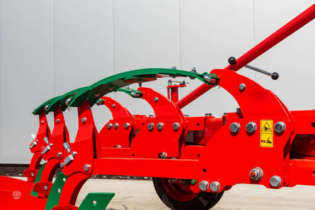AGRO-MASZ PJR3, plūgai