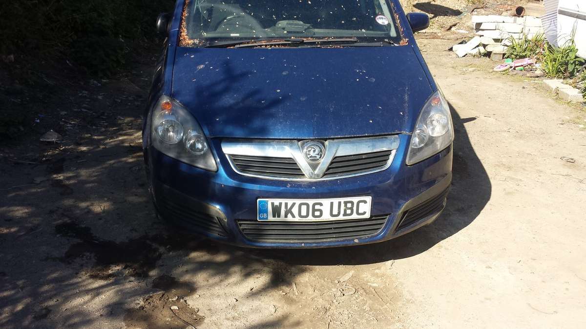 Opel Zafira Masina dalimis