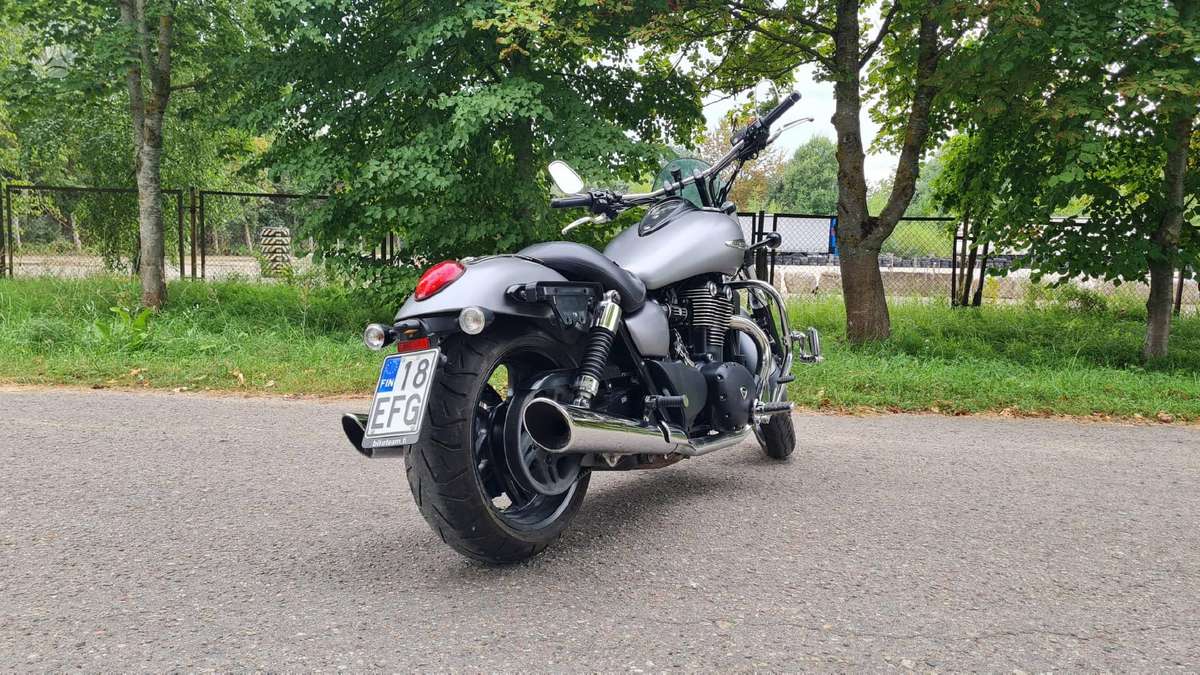 Triumph Thunderbird 1700cc, choppers / cruisers / custom