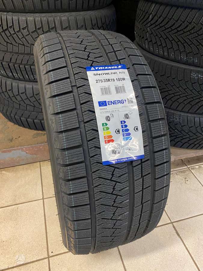 Triangle PL02, winter 275/35 R19