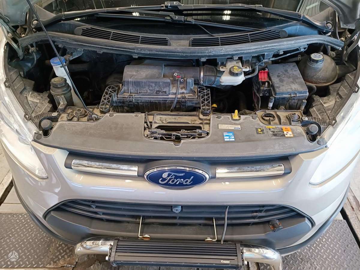 Ford Tourneo по частям