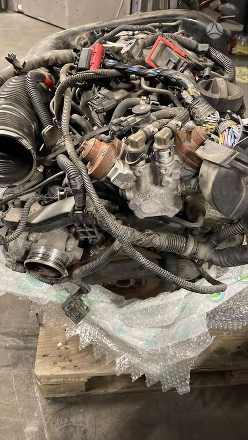 Volvo V70, D5244T14, двигатель