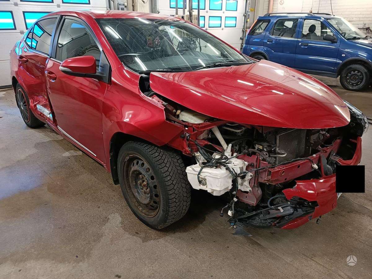 Toyota Corolla for parts