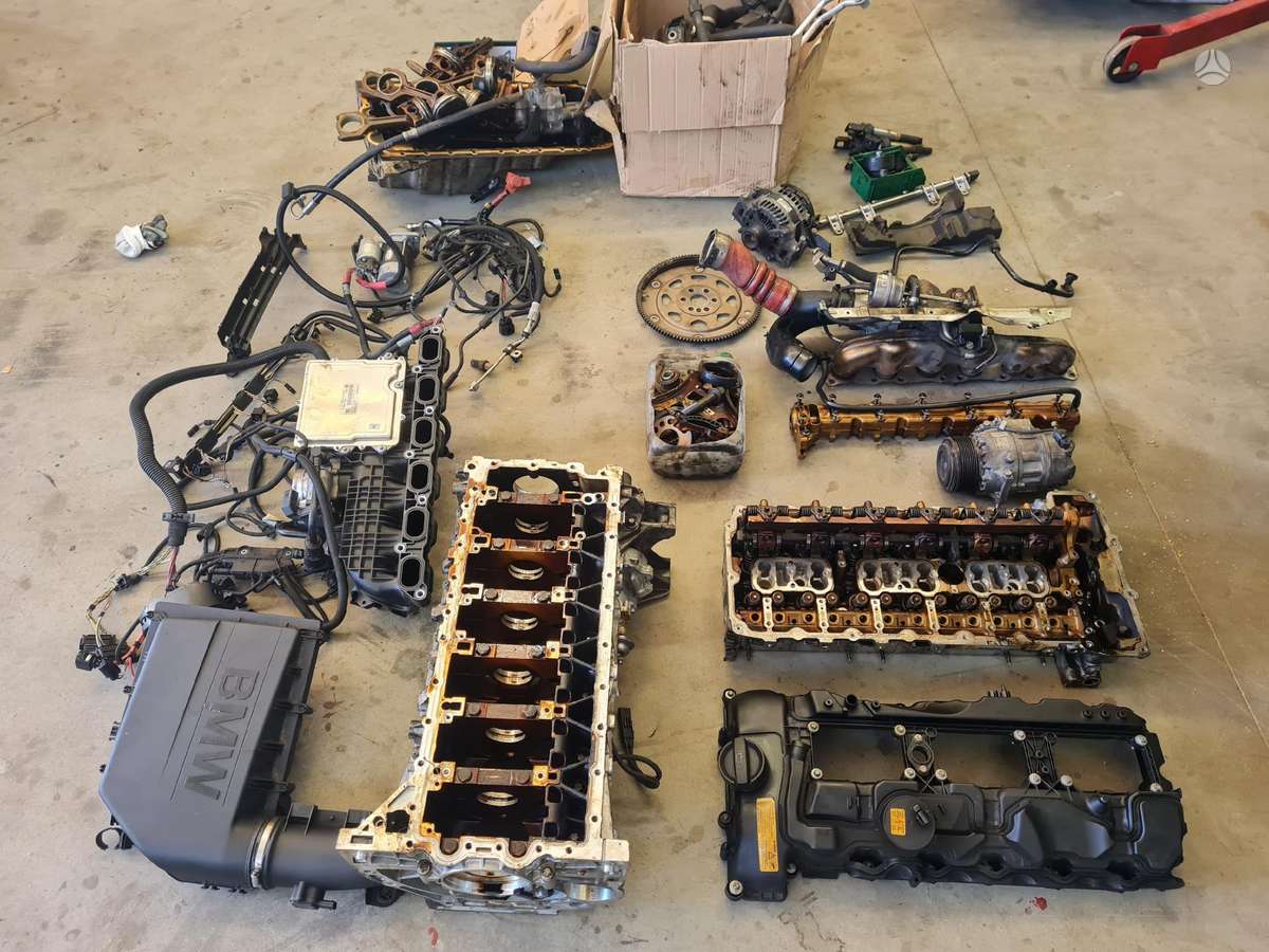 BMW 330 Gran Turismo engine parts