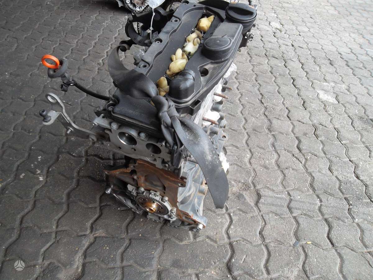 Audi Q5 Variklis 2 0tdi cah