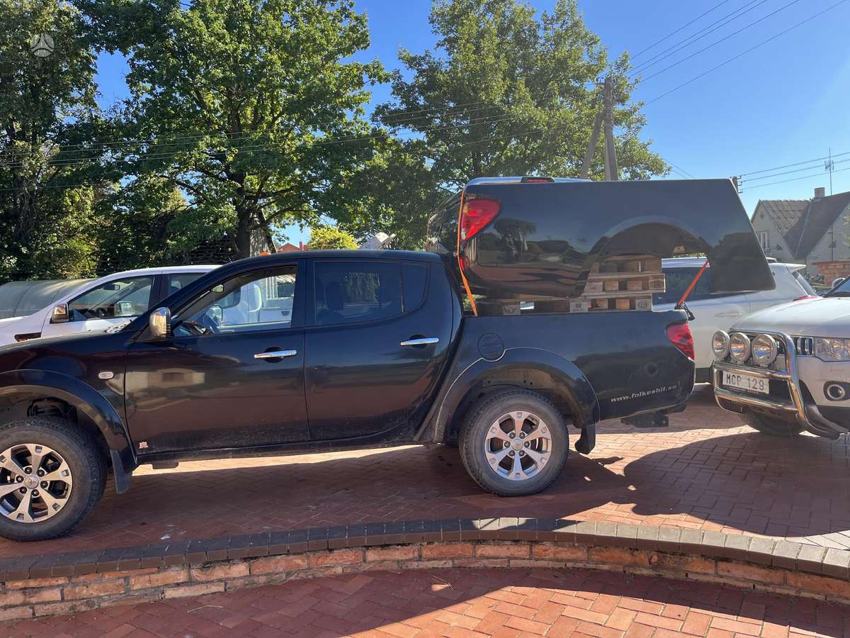 Mitsubishi L200 kėbulo dalys