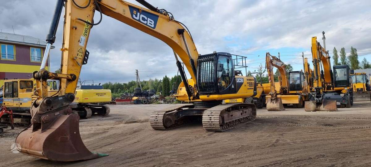 JCB JS290LC, экскаваторы