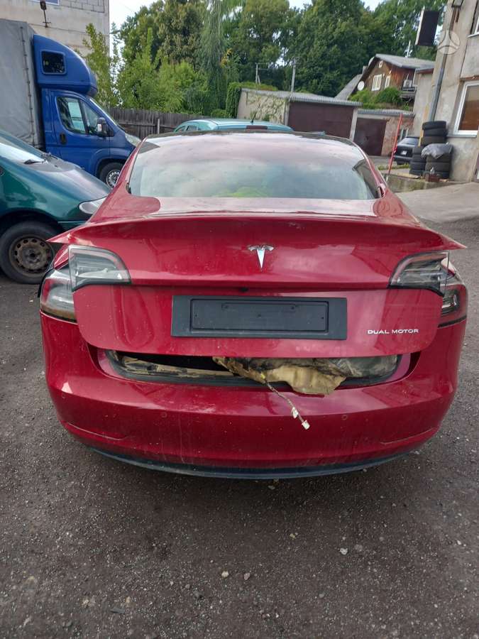 Tesla Model 3 body parts