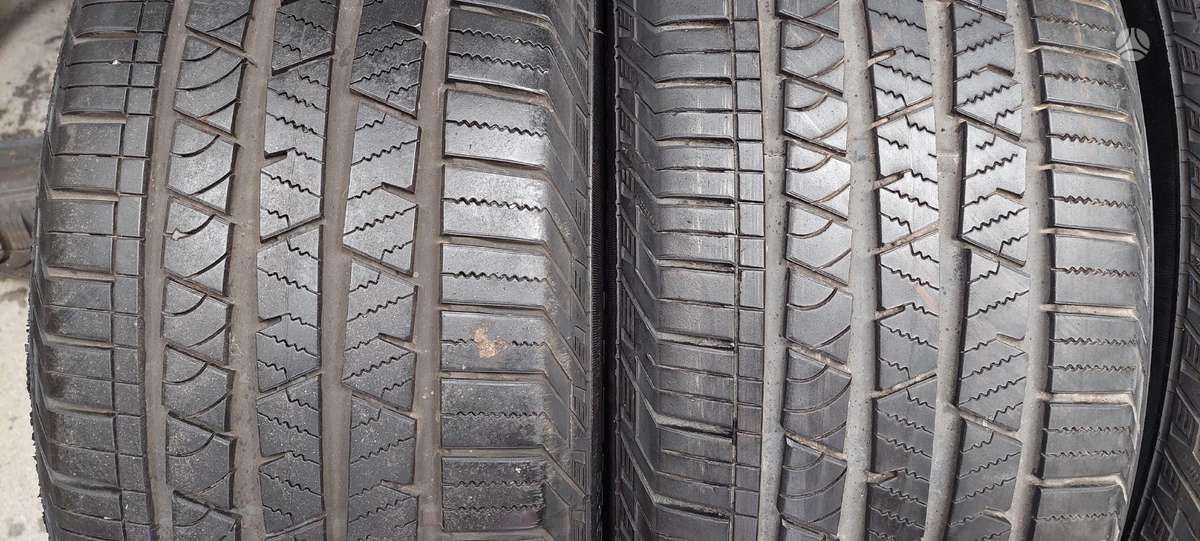 Continental, всесезонные 235/55 R19
