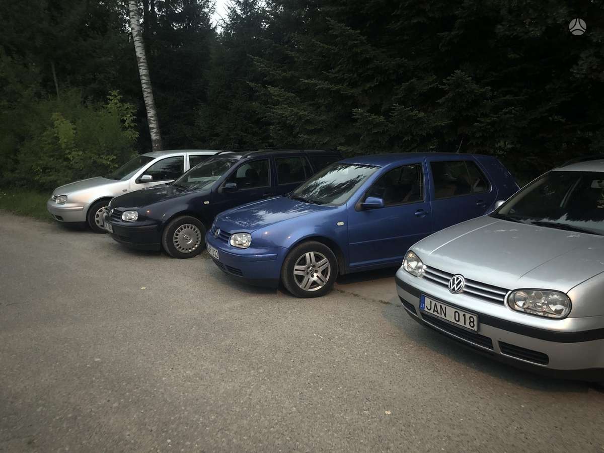 Volkswagen Golf, Универсал