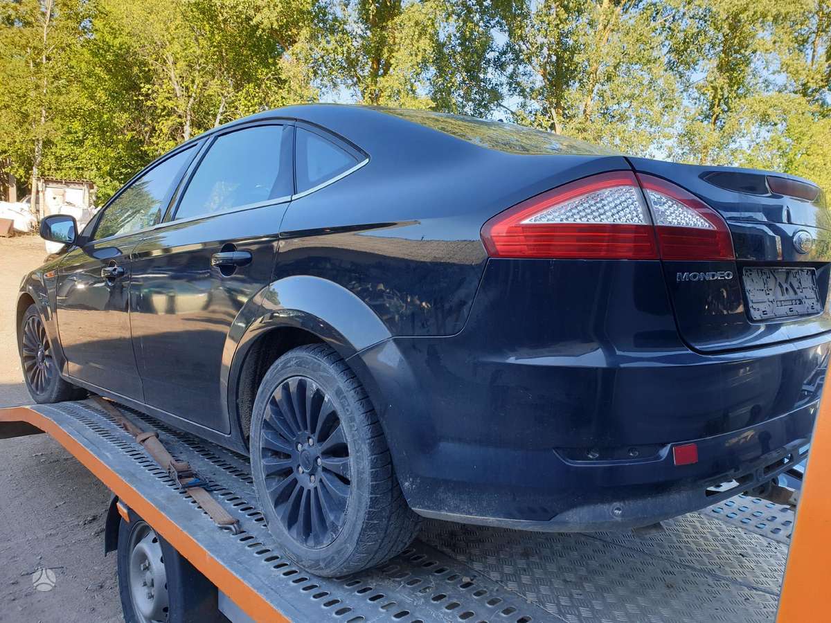 Ford Mondeo dalimis