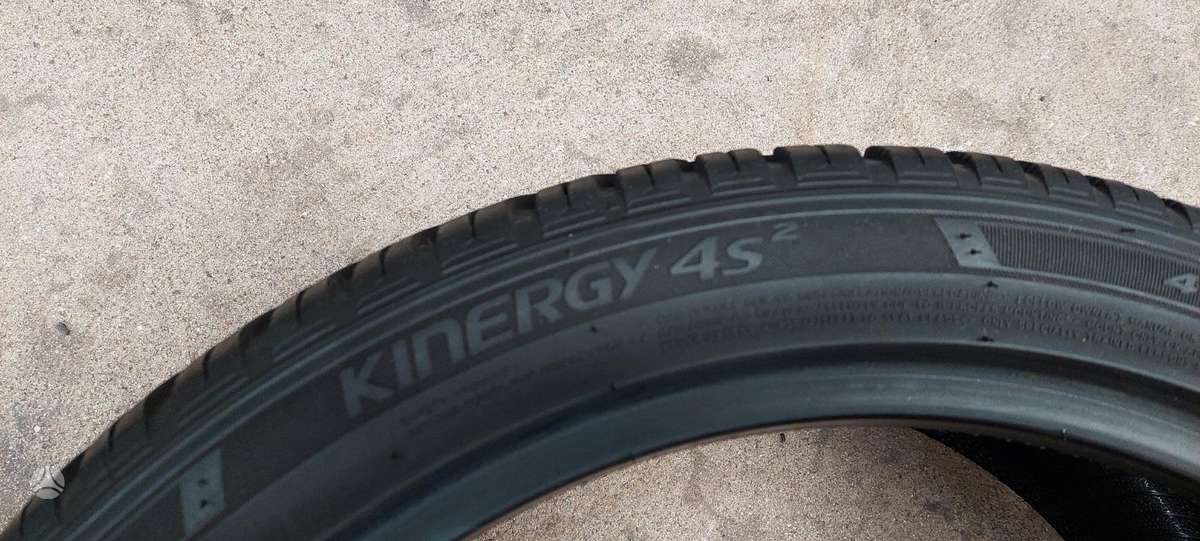 Hankook, всесезонные 225/40 R18