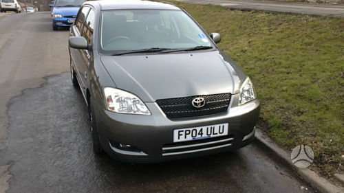 Toyota Corolla по частям