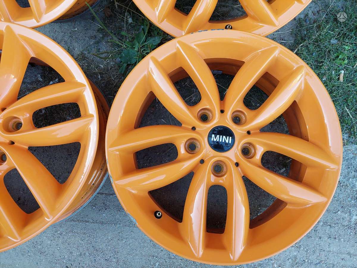 MINI Countryman, lengvojo lydinio, R17