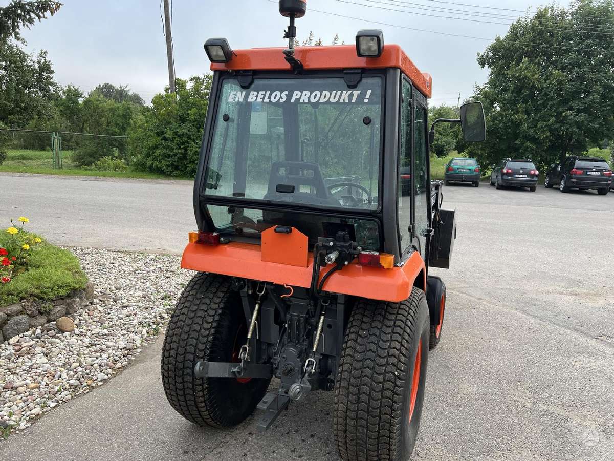 Kubota ST-30, тракторы