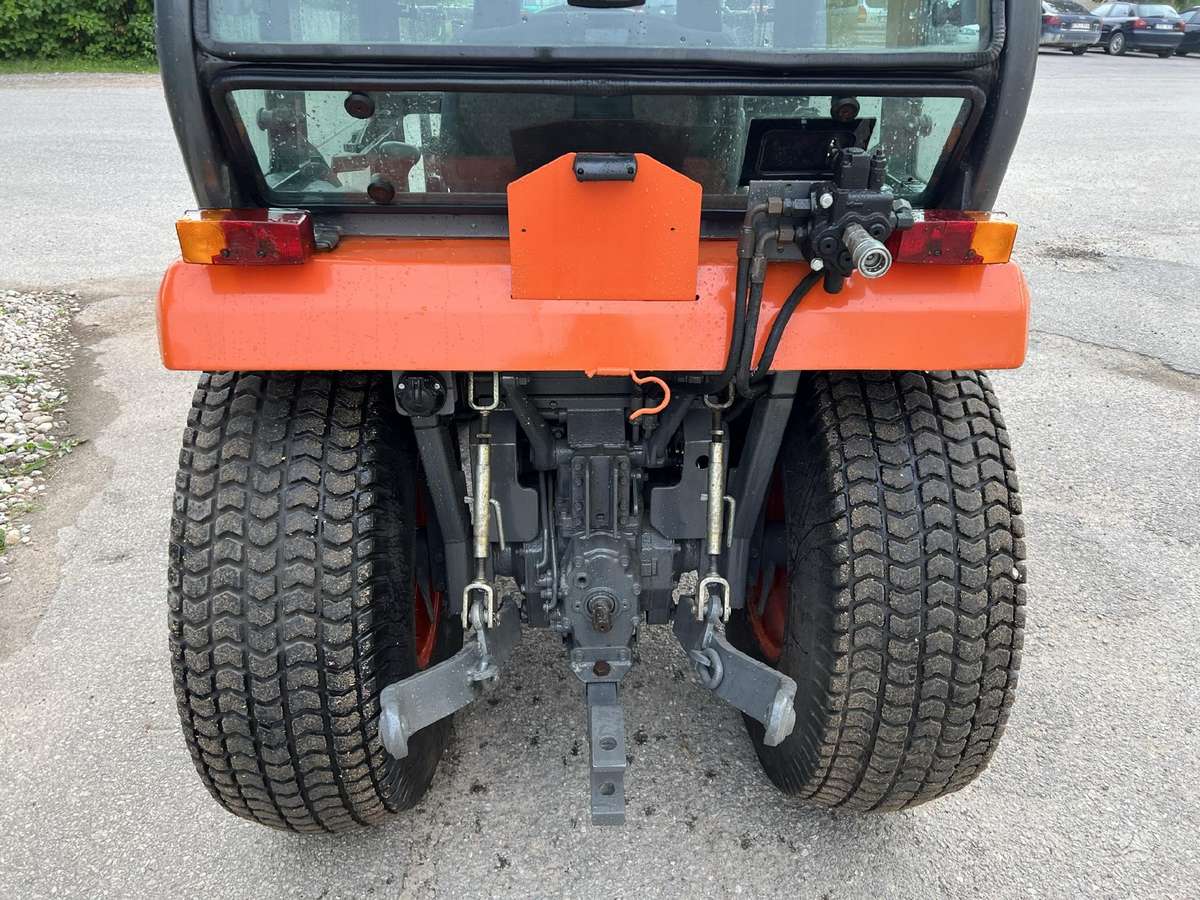 Kubota ST-30, тракторы